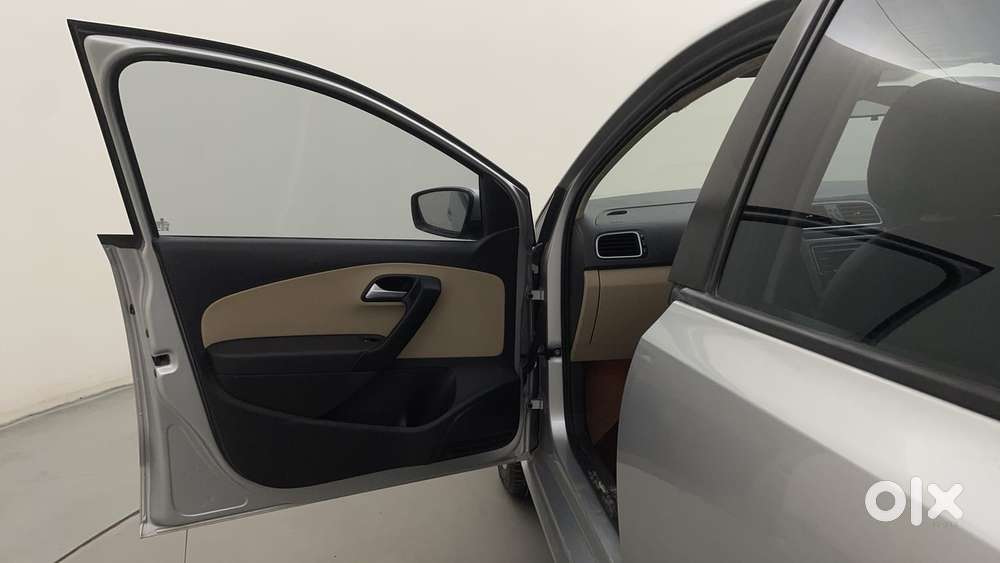 Volkswagen Polo 2009-2013 Petrol Highline 1.2l, 2015, Petrol