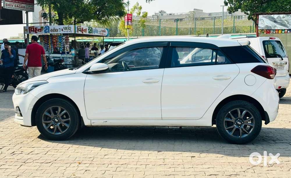 Hyundai Elite I20 Sportz (o) 1.2, 2020, Cng & Hybrids