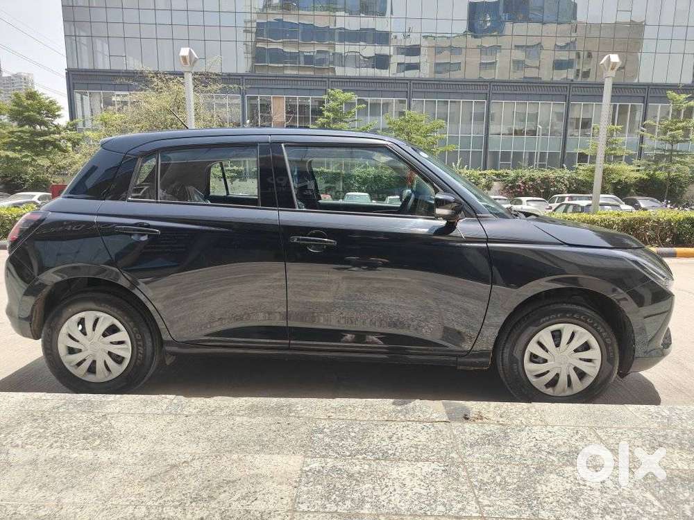 Maruti Suzuki Swift, 2025, Petrol