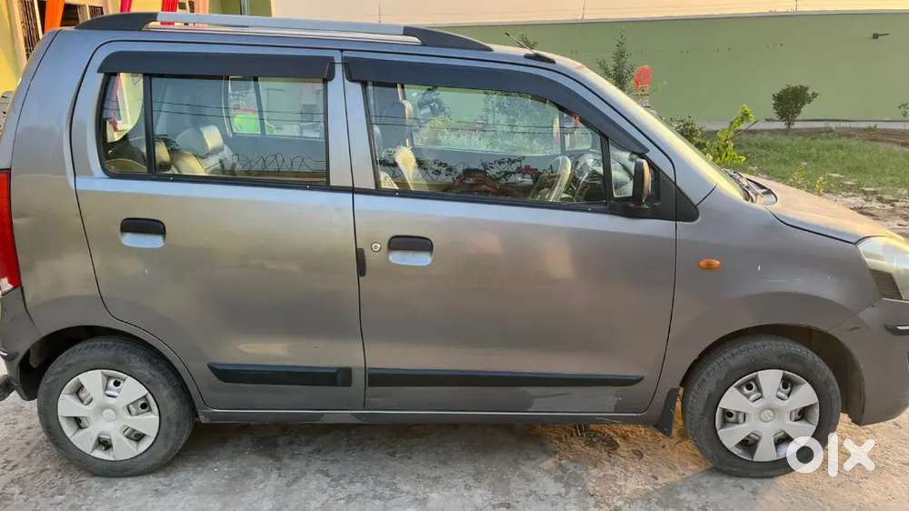 Company Fitted Cng, Mileage Upto 35, Good Body Cond'n, Original Paint.