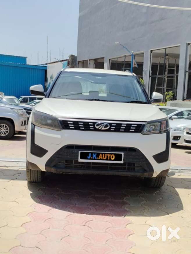 Mahindra Xuv300 W6, 2019, Petrol