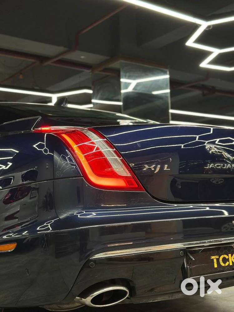 Jaguar Xj 2.0l Portfolio, 2017, Petrol