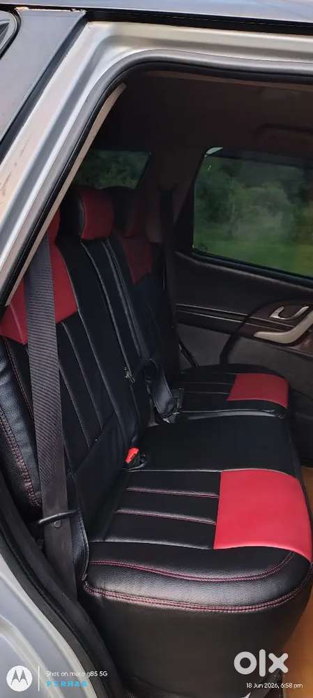 Mahindra Xuv500 2012 Diesel 100500 Km Driven