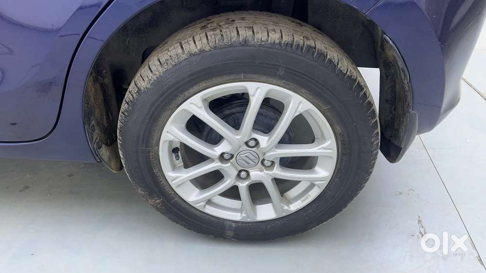 Maruti Suzuki Swift 1.3 Zxi, 2022, Petrol