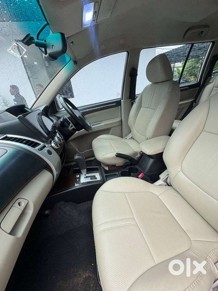 Mitsubishi Pajero Sport 2.5 Automatic, 2015, Diesel