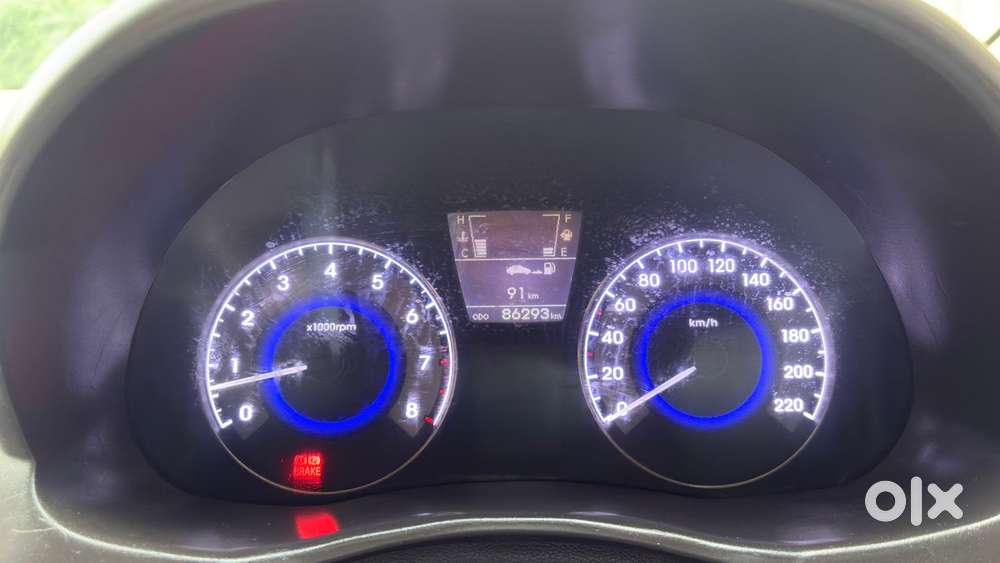 Hyundai Verna Vtvt 1.6 Sx, 2013, Petrol