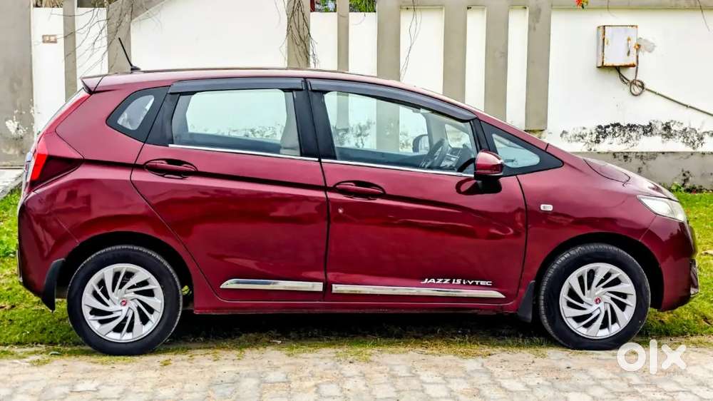 Honda Jazz Smt 2017 I-vtec Good Condition