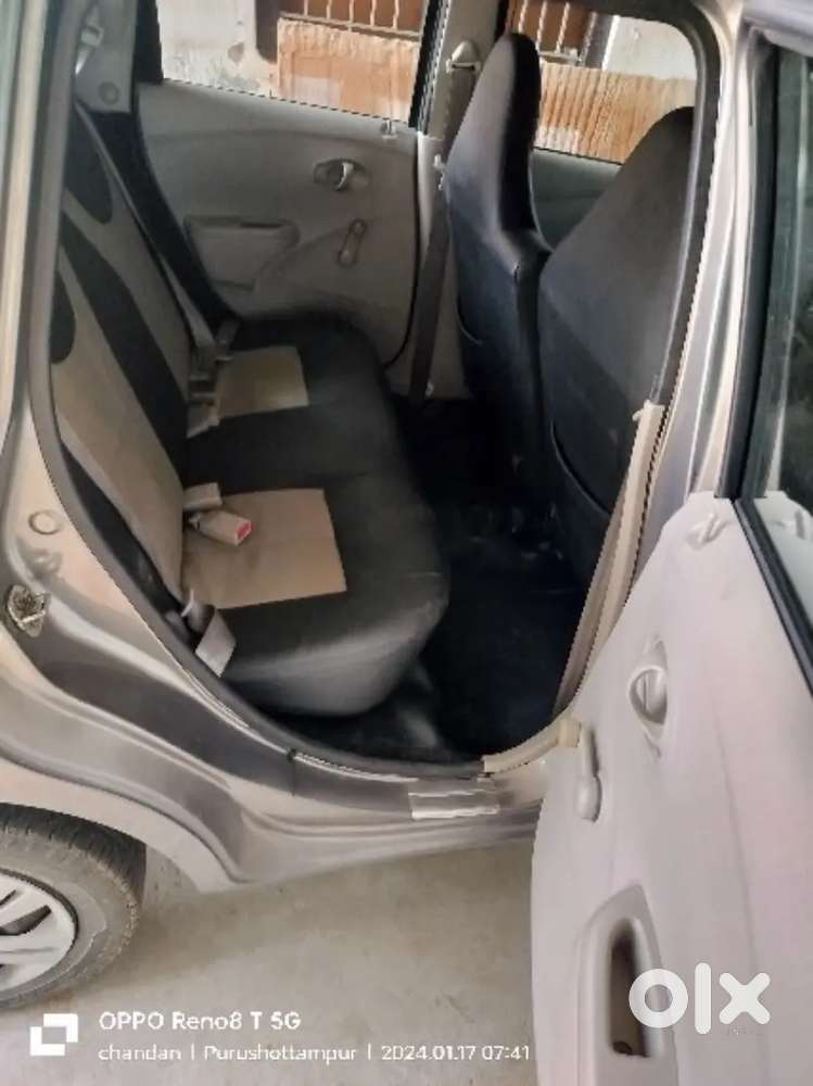 7 Seater Car,no Need Any Work. Time To Time Service Done