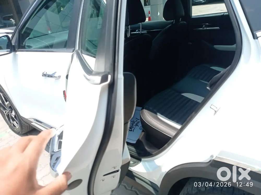 Kia Seltos 2024 Petrol 15000 Km Driven