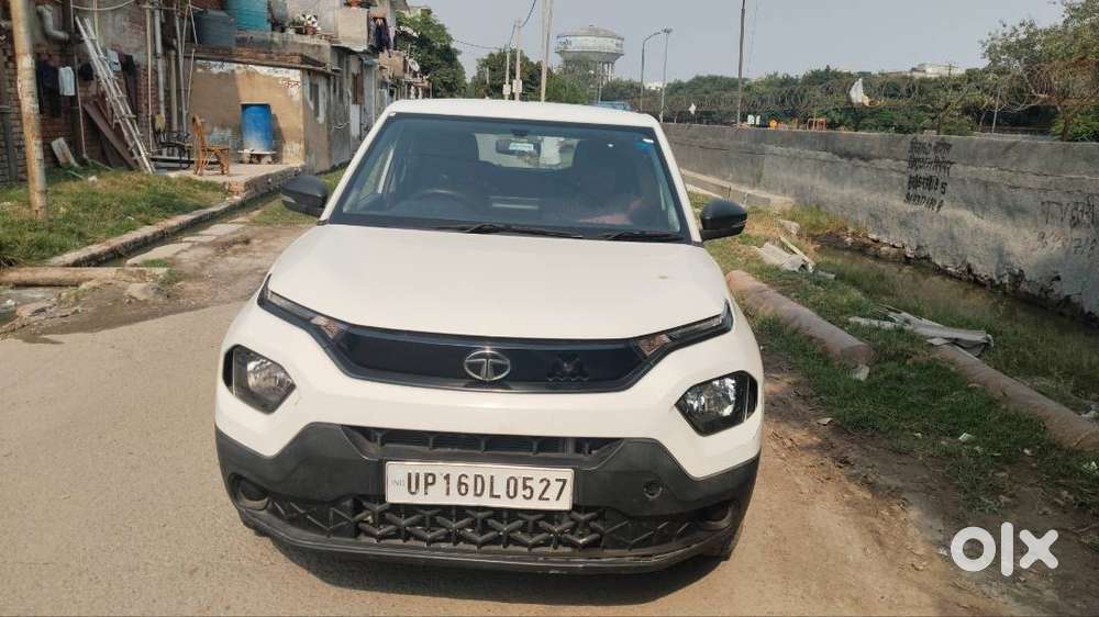 Tata Punch Pure With Cng On Paper, Car Is Running Very Good Condition