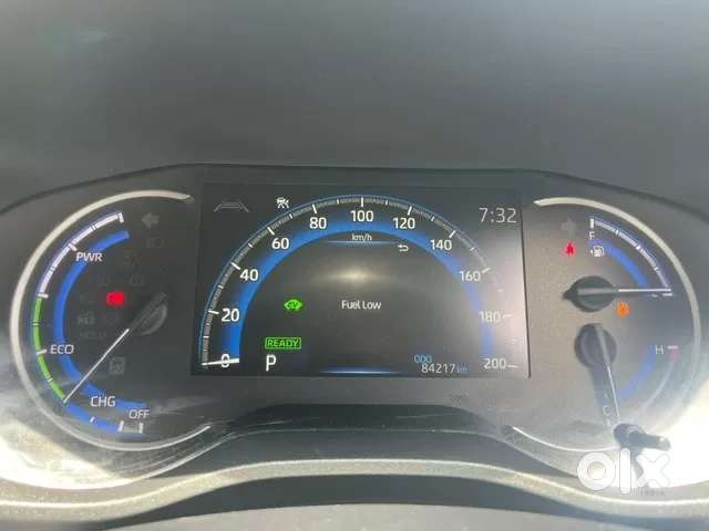 Toyota Innova Hycross 2.0 Zx (o) Hybrid 7 Str, 2024, Petrol