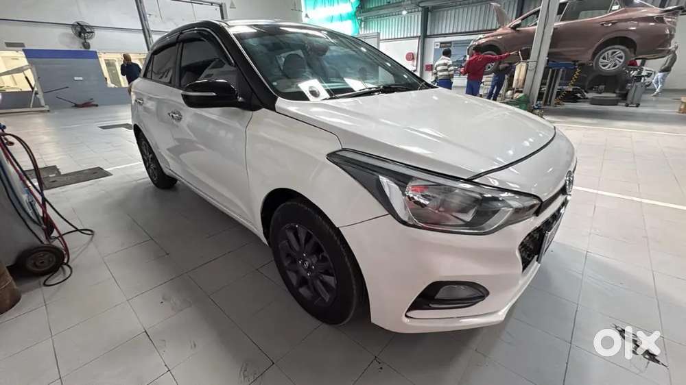 Hyundai I20 2018 Petrol 96500 Km Driven