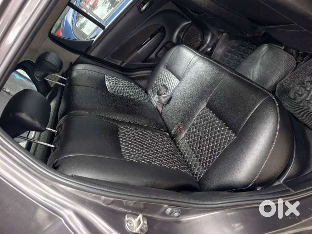 Maruti Suzuki Swift Vxi + Manual, 2017, Petrol