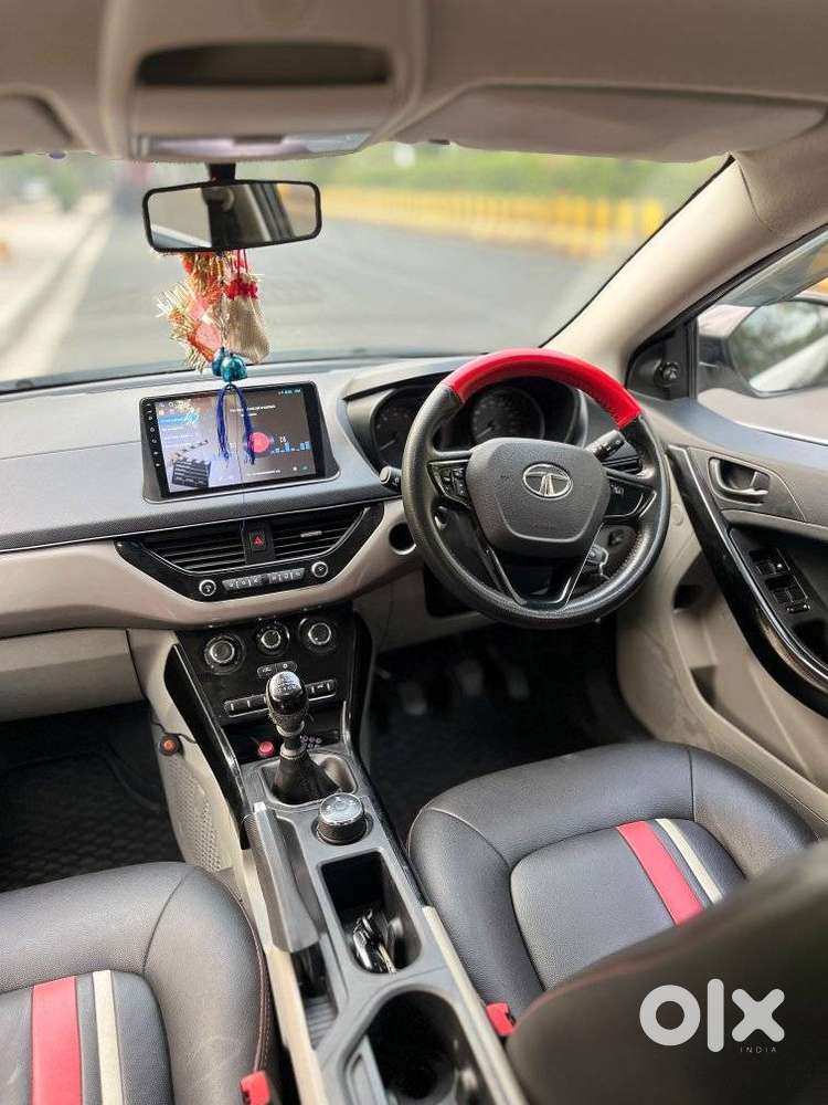 Tata Nexon 1.2 Revotron Xm (s), 2019, Cng & Hybrids