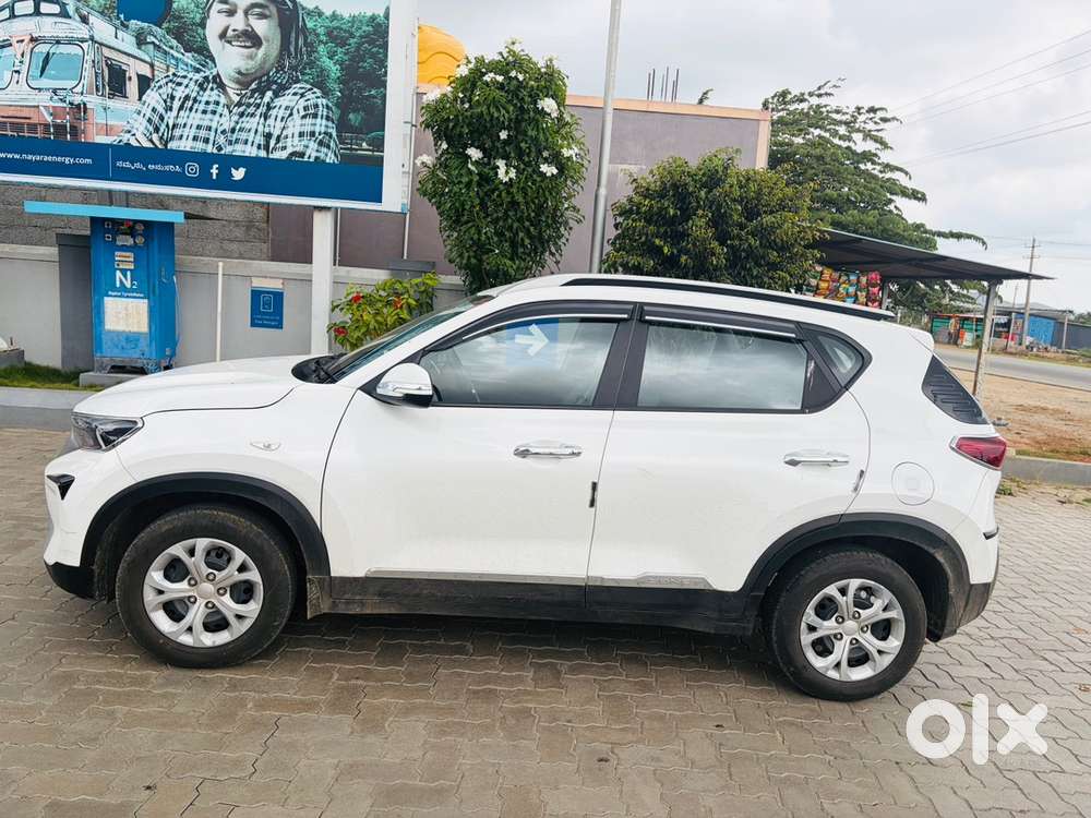 Kia Manual Petrol 2023