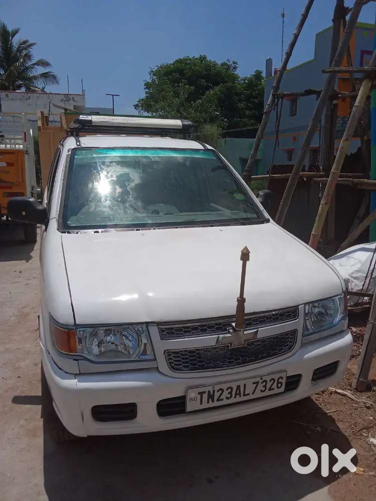Chevrolet Tavera 2011 Diesel 245000 Km Driven