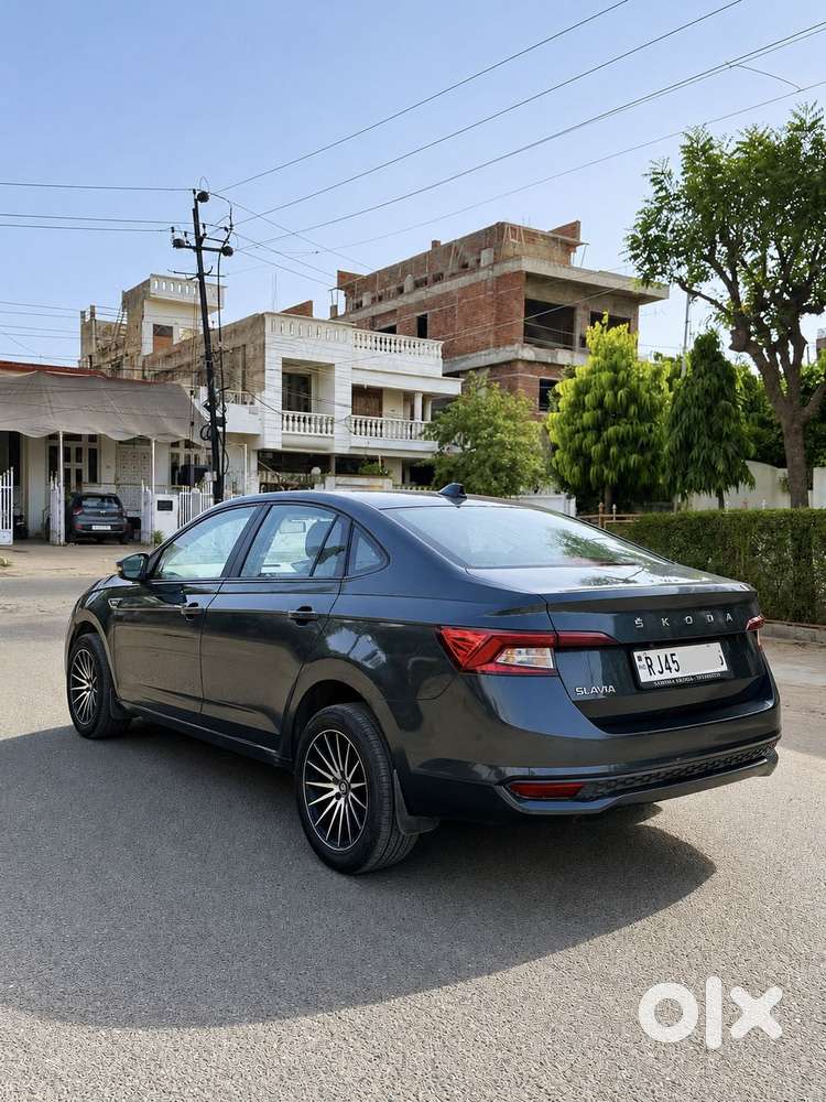 Skoda Slavia 1.0 Active Tsi, 2022, Petrol