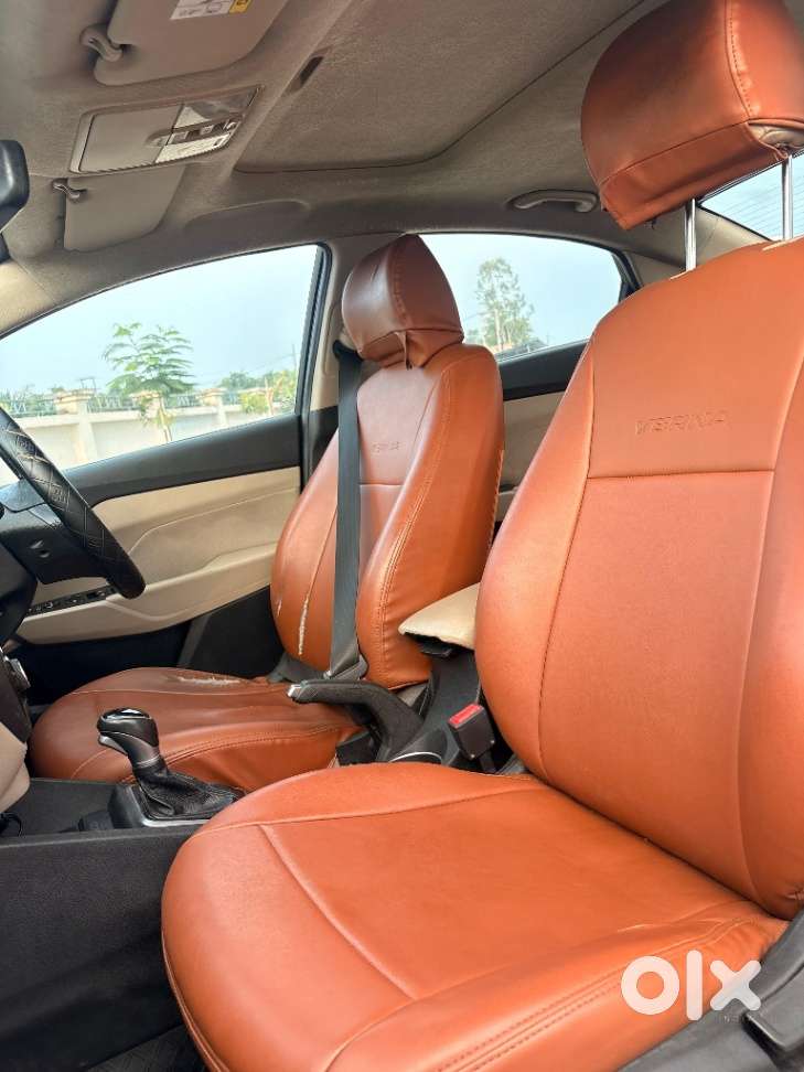 Hyundai Verna 1.5 Sx Ivt, 2020, Petrol