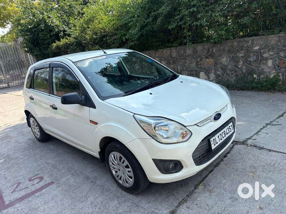 Ford Figo 2010-2012 Petrol Zxi, 2014, Petrol