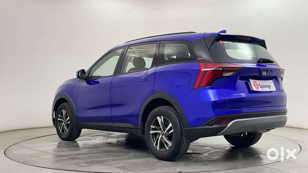 Mahindra Xuv700 2.0 Ax 5 Petrol Mt Str, 2022, Petrol