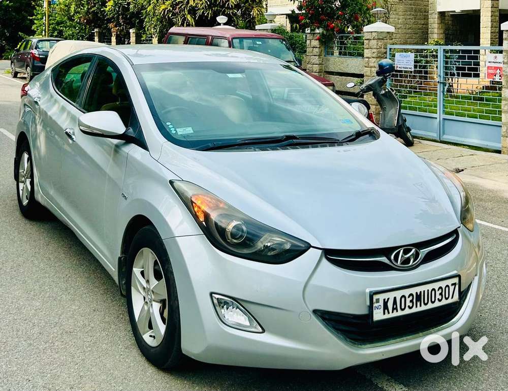 Hyundai New Elantra [2012-2015] 1.6 Sx Diesel Mt, 2014, Diesel