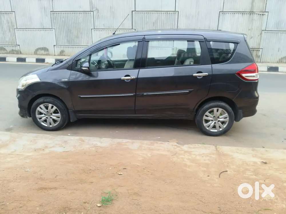 Maruti Suzuki Ertiga 1.3 Zdi Plus 2016