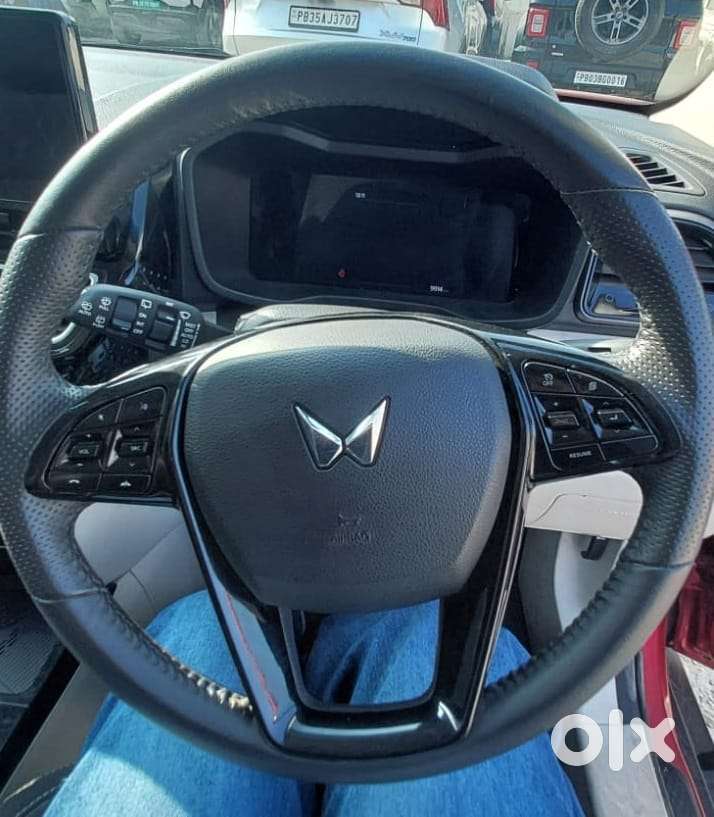 Mahindra Xuv 3xo Ax5 Pm At, 2024, Petrol
