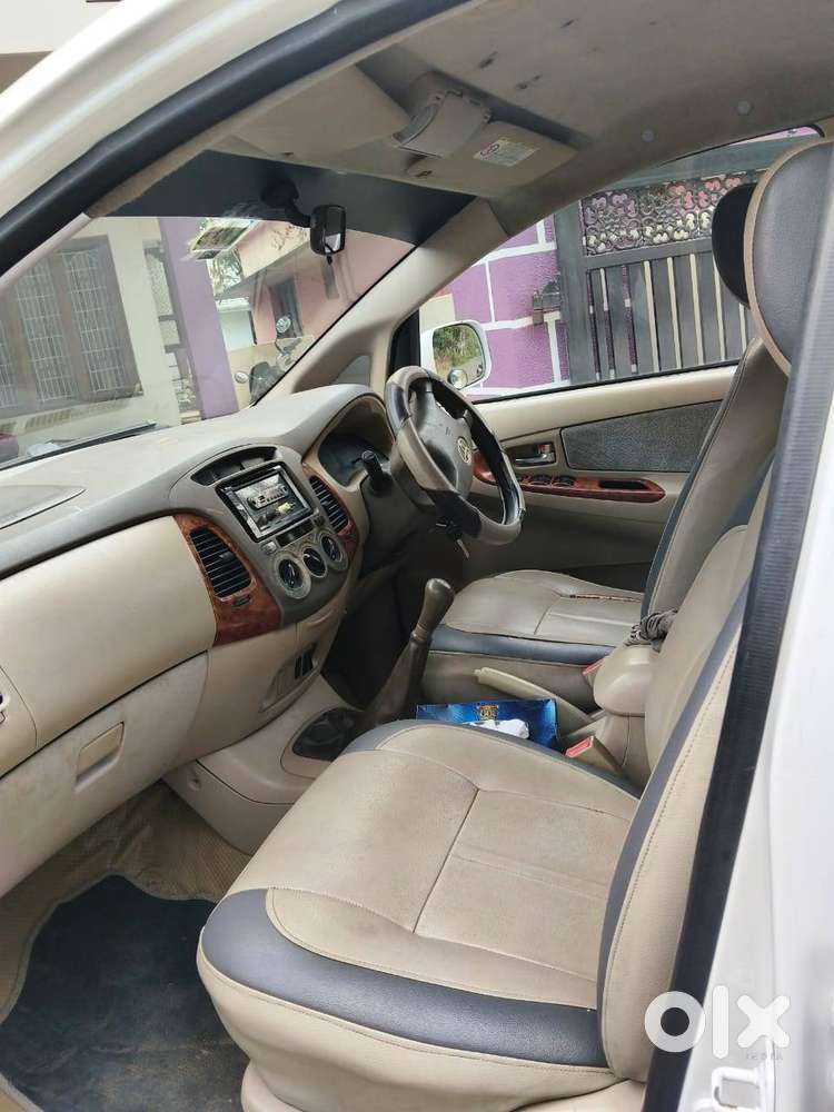 Toyota Innova 2007 Diesel 246000 Km Driven