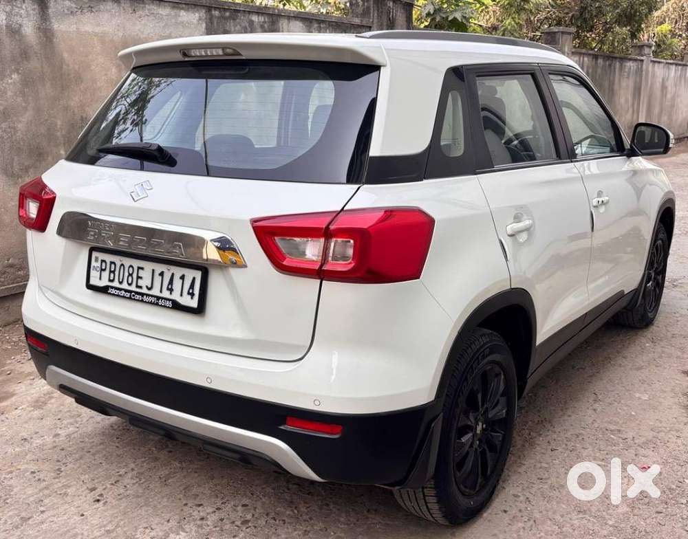 Maruti Suzuki Brezza, 2020, Petrol