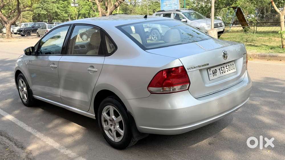 Volkswagen Vento 2010-2013 Petrol Highline, 2013, Petrol