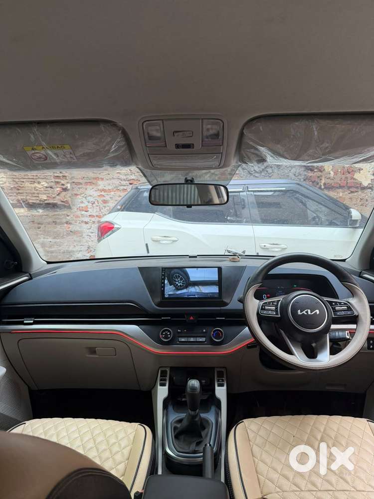 Kia Carens 1.5 Premium 7 Str, 2024, Petrol