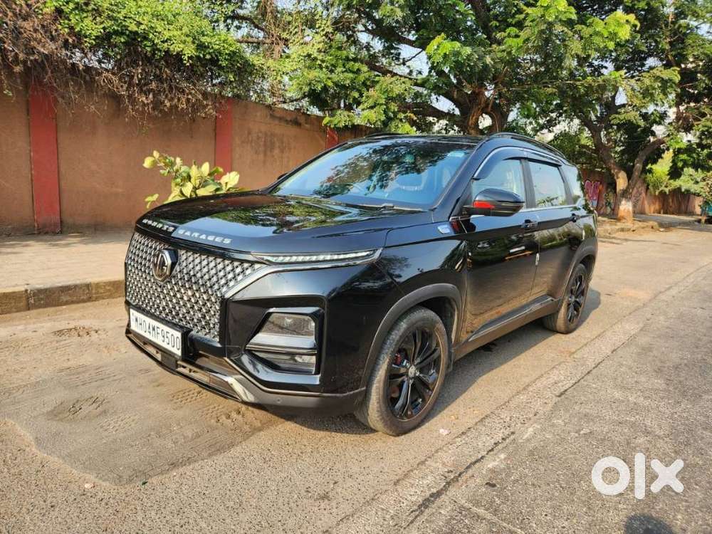 Mg Hector Plus Sharp Pro Blackstorm 1.5 Turbo Petrol Cvt 7 Str, 2024..