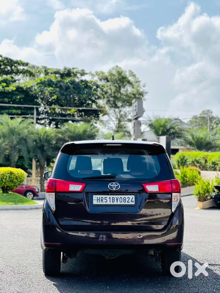 Toyota Innova Crysta 2018