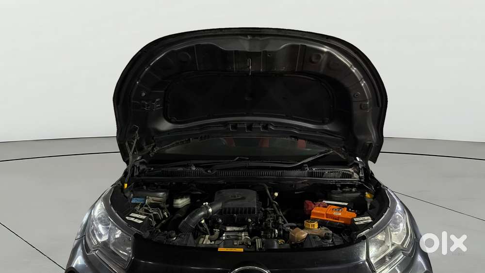 Tata Nexon 1.2 Revotron Xm (s), 2023, Petrol