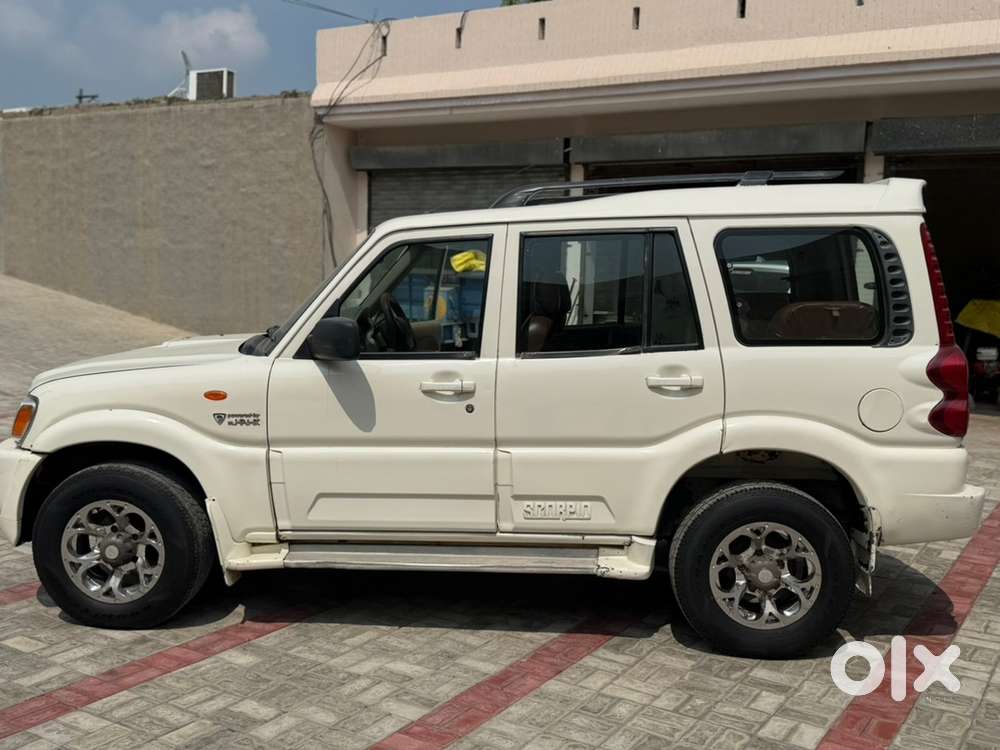 Mahindra Scorpio 2009 Diesel Manual