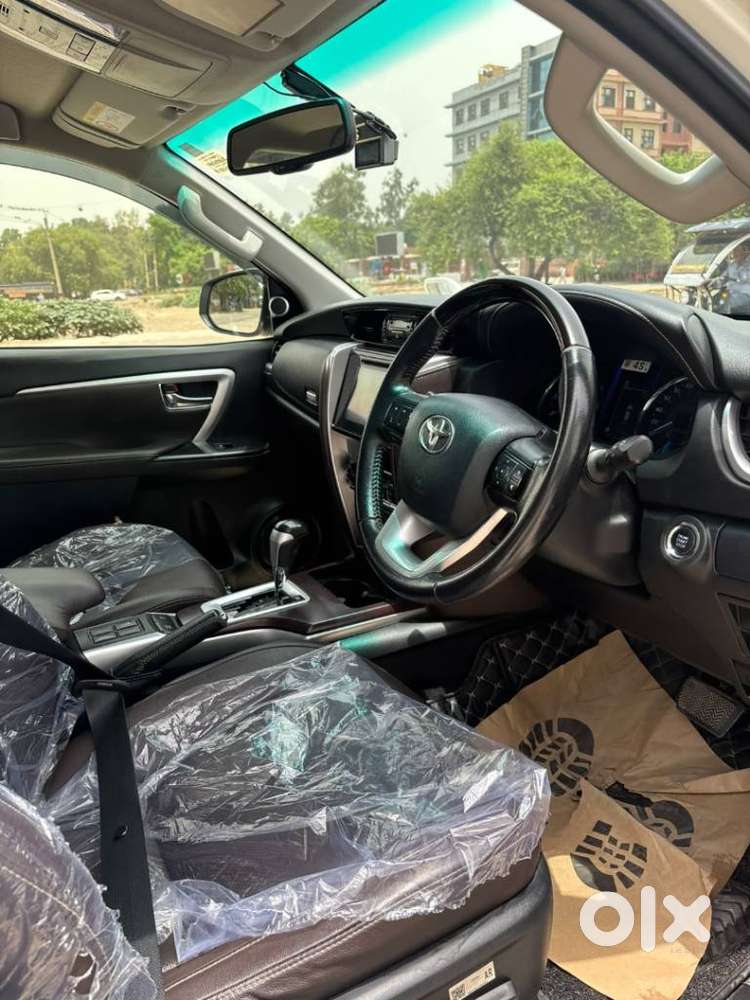 Toyota Fortuner 4x2 At 2.8 Diesel, 2020, Diesel