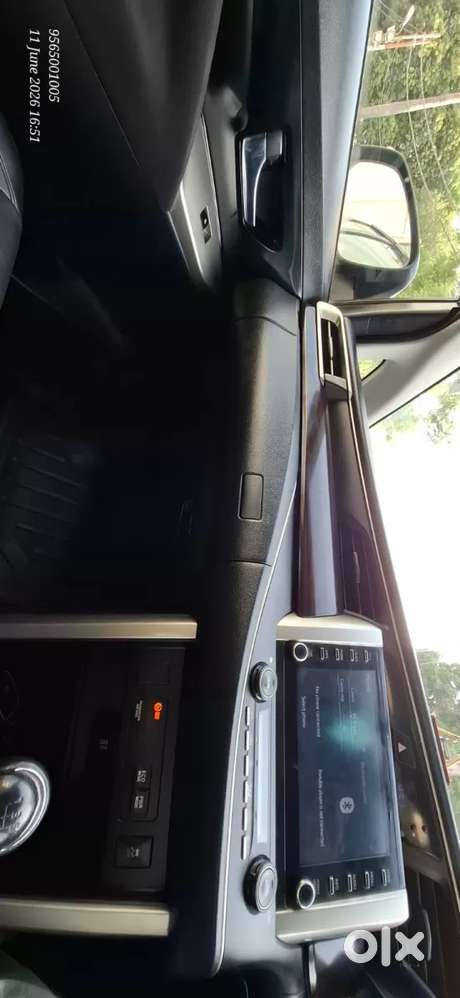 Toyota Innova Crysta [2020-ongoing] 2.4 Zx 7 Str, 2024, Diesel