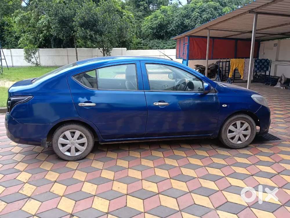 Nissan Sunny 2012 Diesel Car