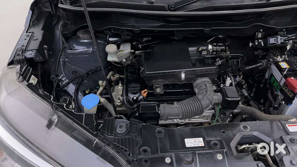 Maruti Suzuki Xl6 1.5 Alpha At, 2022, Petrol