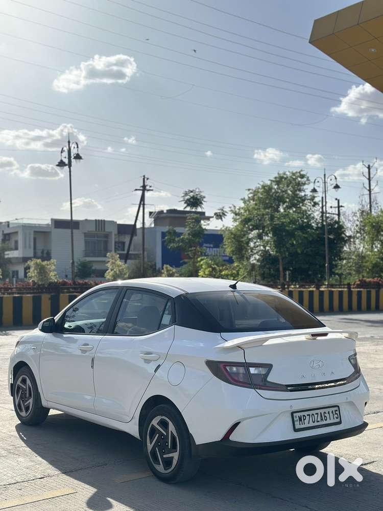 Hyundai Aura 1.2 Sx Cng, 2023, Cng & Hybrids