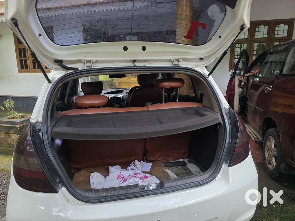 Hyundai I20 Asta 2011 Petrol Automatic
