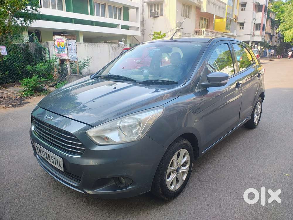 Ford Figo Titanium Petrol 2017