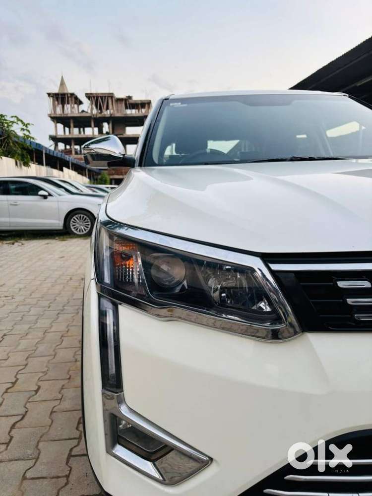 Mahindra Xuv300 W8, 2020, Petrol