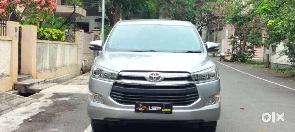 Toyota Innova Crysta 2.4 V 7 Str, 2016, Diesel