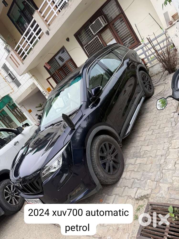 Mahindra Xuv700 2.0 Ax 7 Petrol At Luxury Pack Str, 2023, Petrol