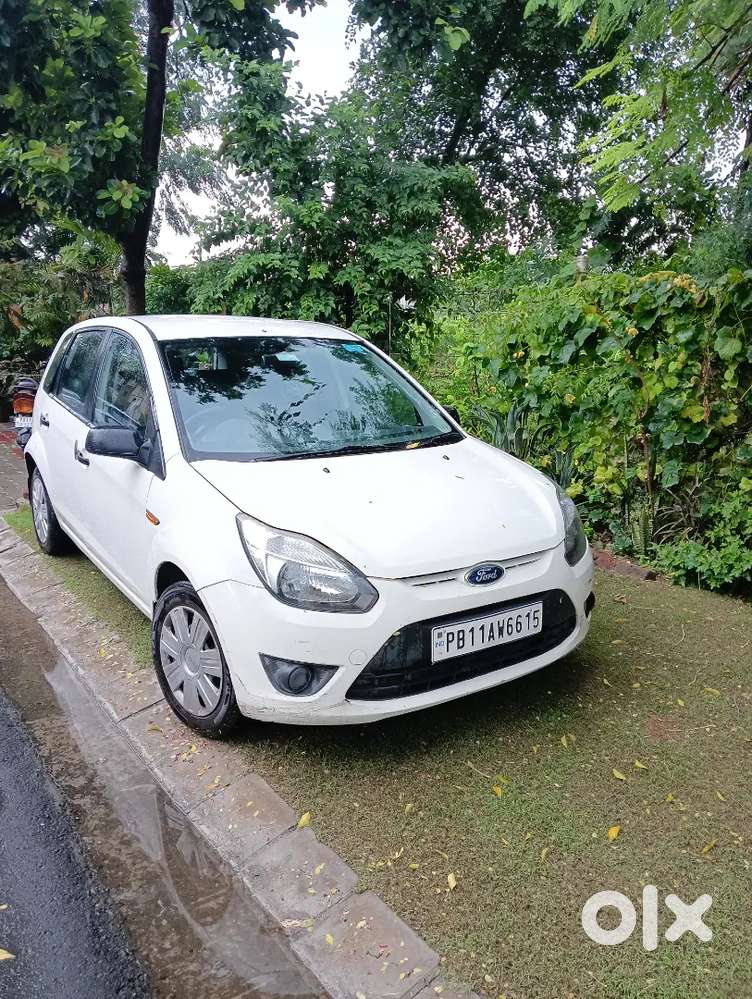 Ford Figo Petrol 2012