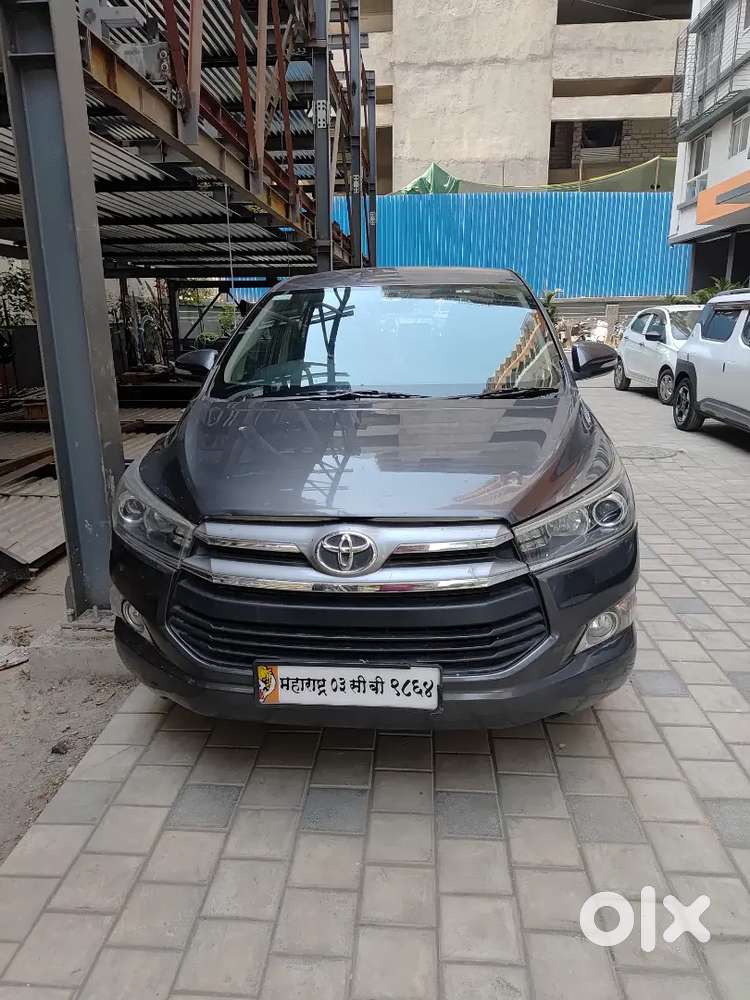 Toyota Innova Crysta 2016 Diesel Well Maintained