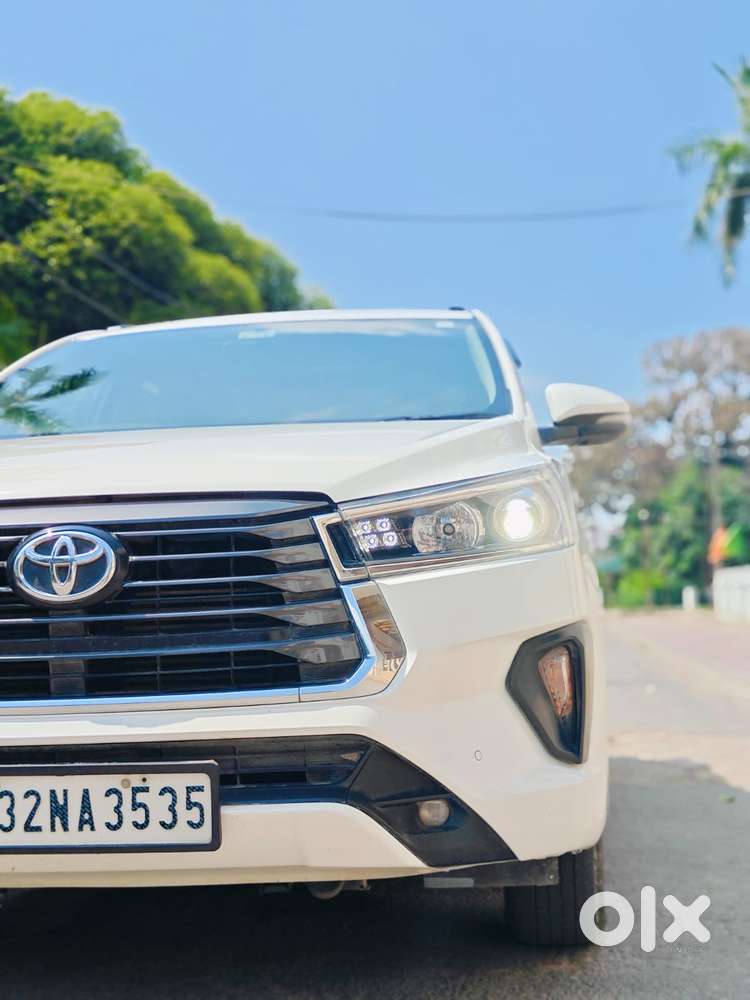 Toyota Innova Crysta 2.4 V, 2022, Diesel
