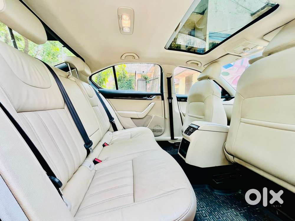 Skoda Octavia 1.8 Tsi At L K, 2018, Petrol