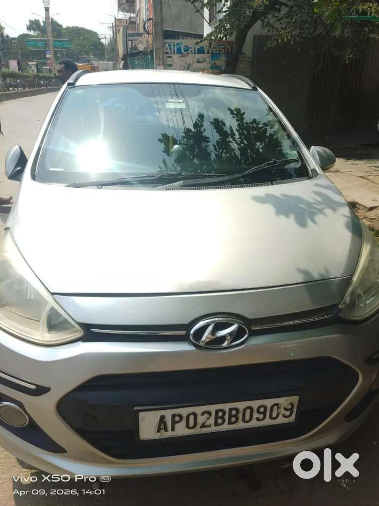 Hyundai Grand I10 2015 Diesel Car
